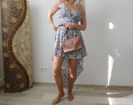 Šaty kvietočkované, s dámske letné,, s