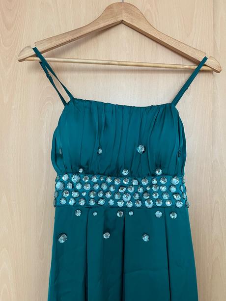 Spoločenské / plesové šaty, s