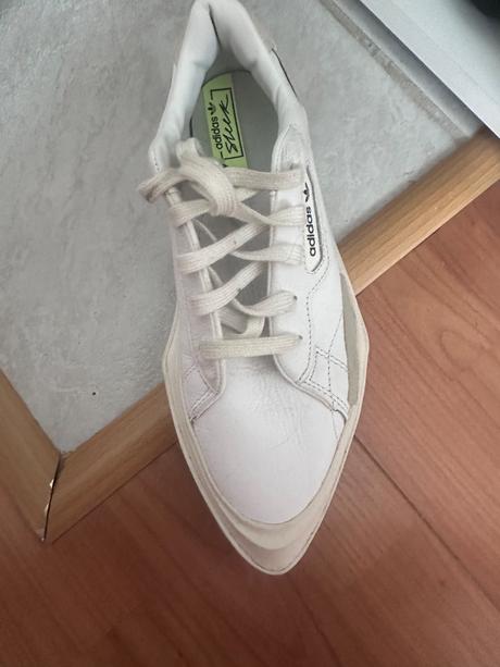 Botasky adidas, adidas,37