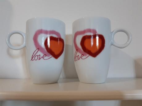 Hrnčeky srdiečko,