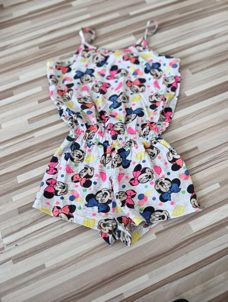 Balík oblečenia veľkosť 128, 122–134