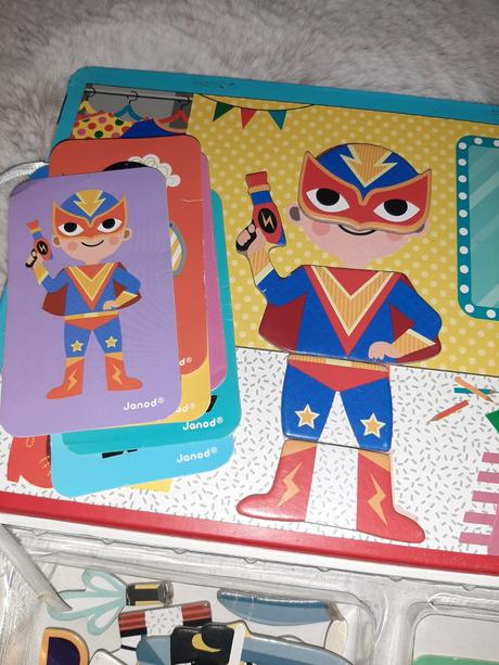 Magnetická knižka kostýmy,