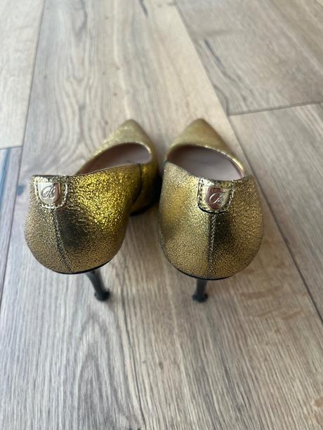 Kožené lodičky, 37