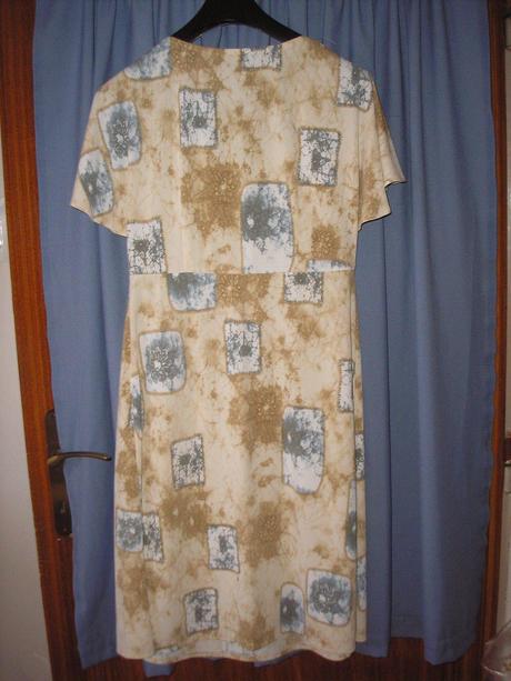 Letné tehotenské šaty, 36