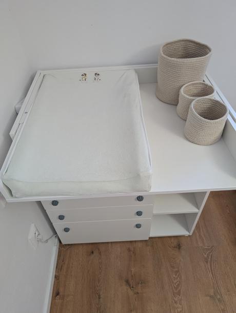 Prebaľovacia komoda ikea, 