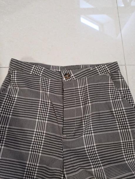 Karovane nohavice, h&m,152