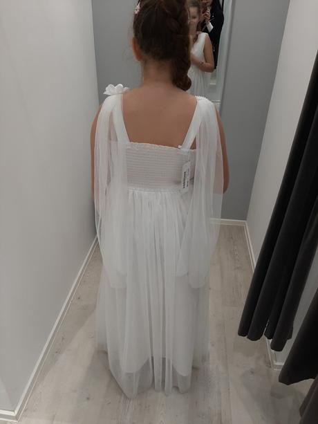 Šaty na 1.sv. prijímanie, 158