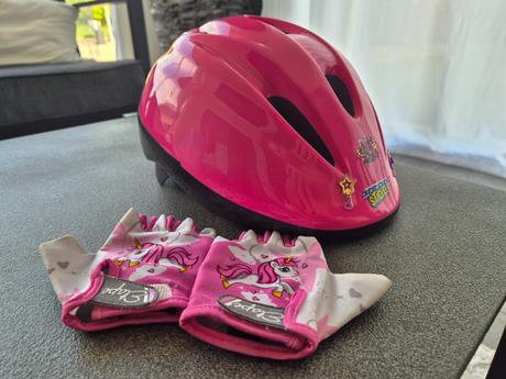 Prilba na bicykel s/m, s