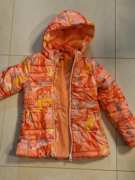 Predam zimnu bundu, adidas,134