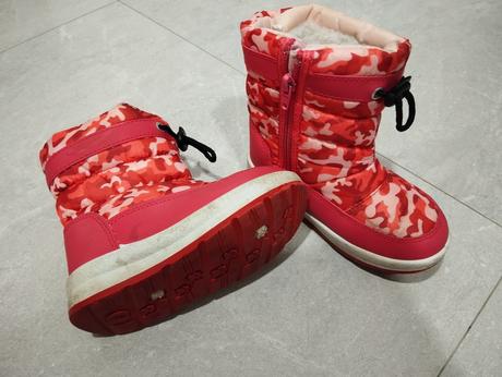 Snehule dievča v.28, f&f,28