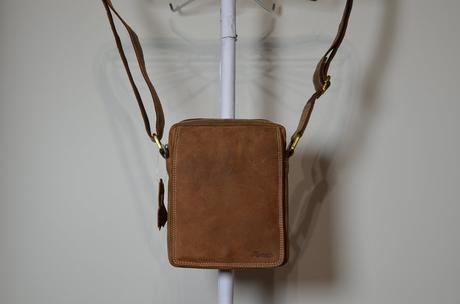 Kožená taštička,