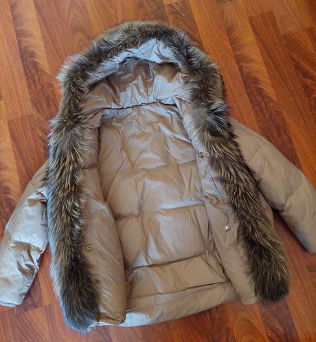 Zimná bunda s pravou kožušinou, l