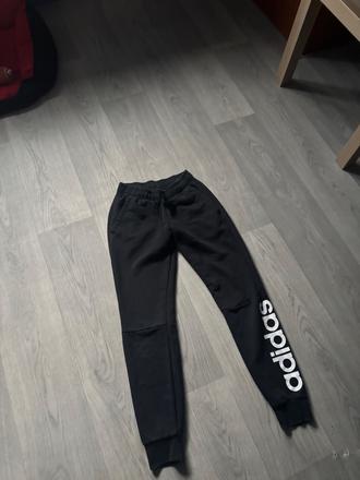Predam damske teplaky adidas, adidas,xs