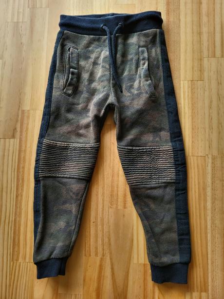 Tepláky primark 104 na 3-4 roky, primark,104