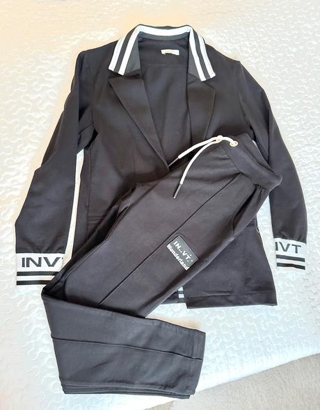 Teplákový kostým, s