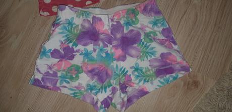 Kraťasy 4ks,predaj zvlášť, 104
