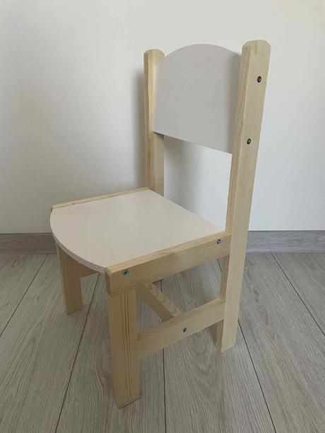 Detský stolík so stoličkou nový, 