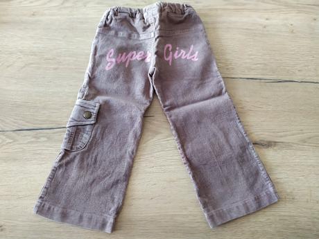 Mencestrove nohavice, 92