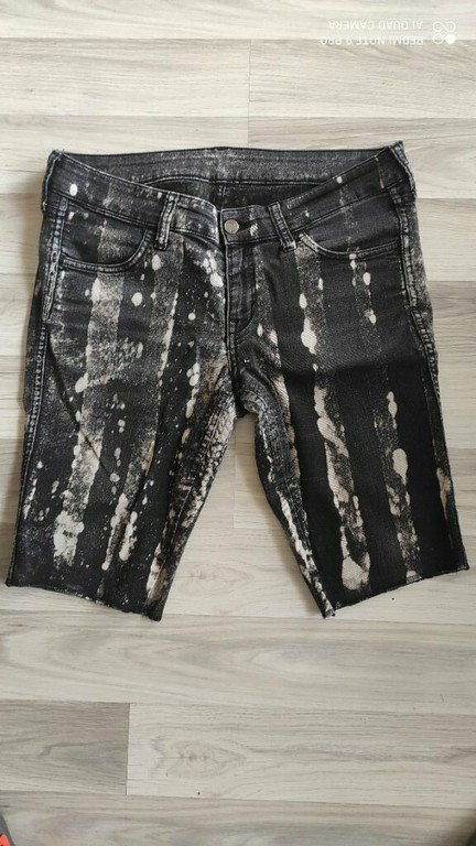 Šortky č., 40