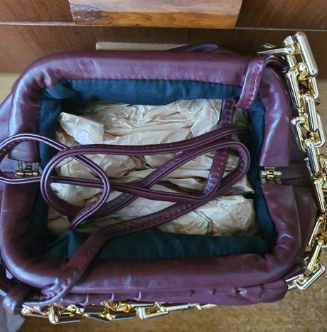 Kožená kabelka burgundy, 