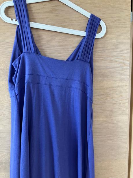 Tehotenské šaty, l