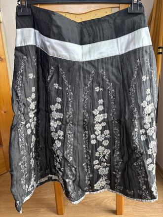 Midi sukňa s kvetinovaným vzorom, xl