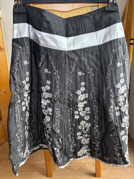 Midi sukňa s kvetinovaným vzorom, xl