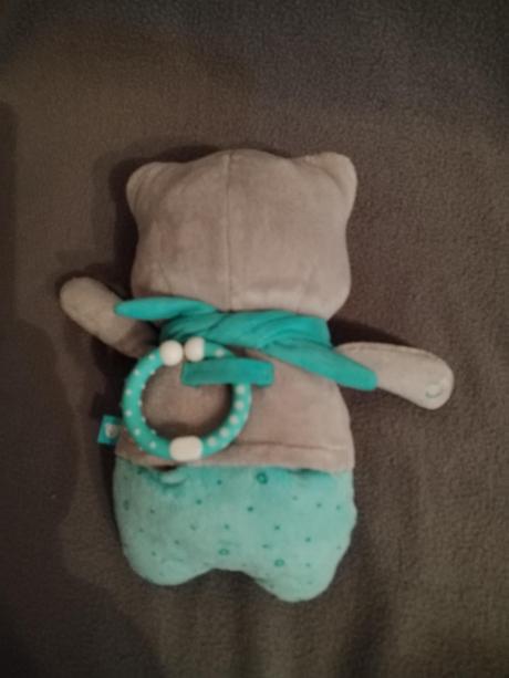 Lucas. biely šum pre bábätka, 