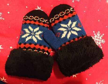 Rukavice s kozusinkou, 74