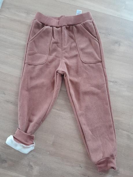 Tepláky, sinsay,116