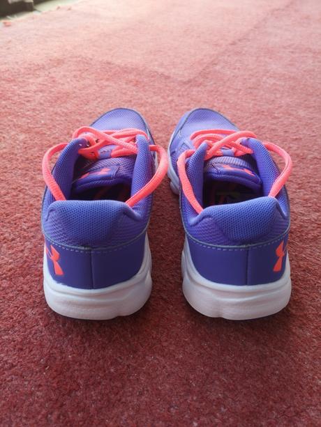 Under armour dámske tenisky veľkosť 35, under armour,35