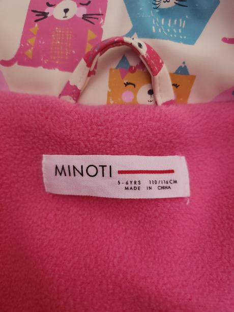 Bunda do dažďa, minoti,110