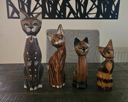 Drevené dekoračné mačky, 