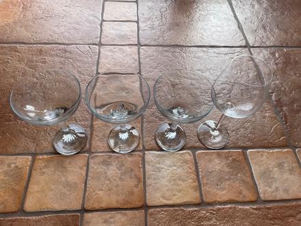 Pohare plus jeden zdarma,