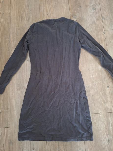 Bavlnené šaty s oranžovým lemom, m