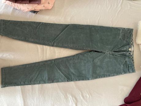 Mix dievčenského oblečenia veľkosti od 122 do 152, 122–134