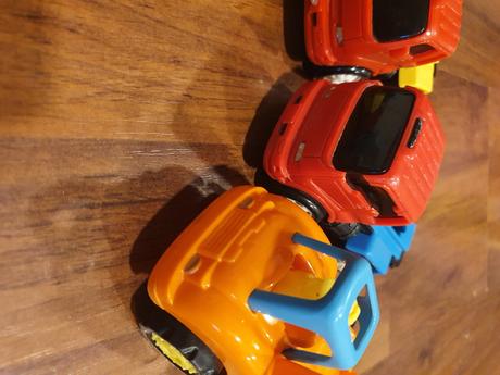 Autíčka na dohranie, cena spolu, 