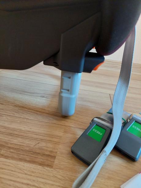 Pokračovacia autosedačka protismerná britax max wa, britax