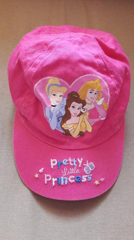 Šiltovka, disney,92