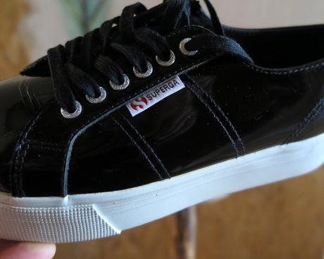 Dámske kožené tenisky superga na platforme v laku, 40