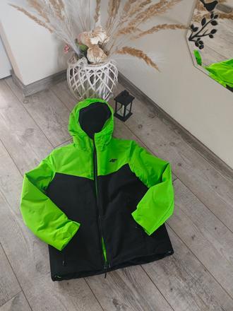 Lyžiarska bunda, 152