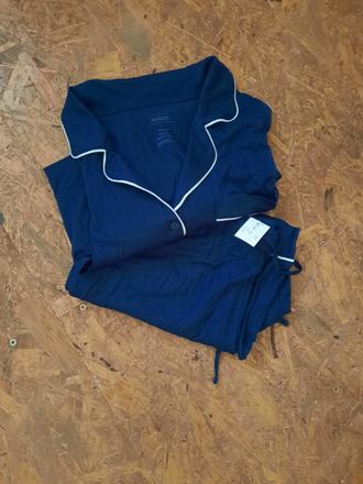 Dámské pyžamo., l