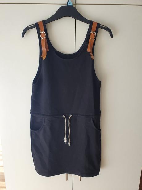 Dievčenské šaty, 34