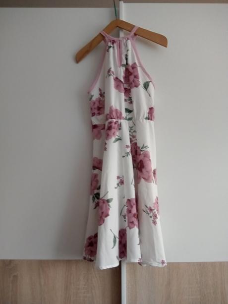 Saténove ľahké šaty, 134