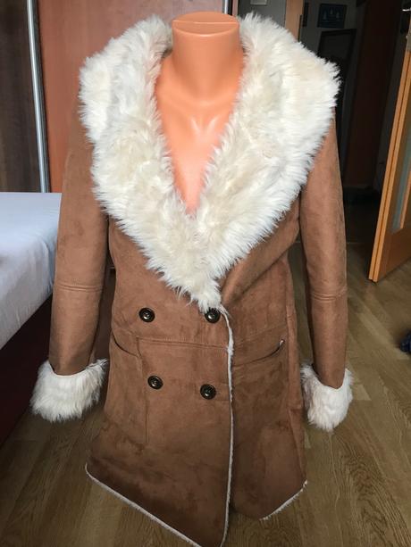 Kabat, clockhouse,36