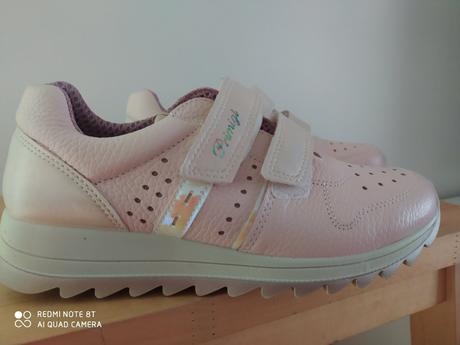 Nové ľahké kožené tenisky za polovicu primigi, primigi,38