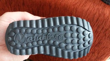 Detske topanky nove nenosene cislo 20, naturino,20