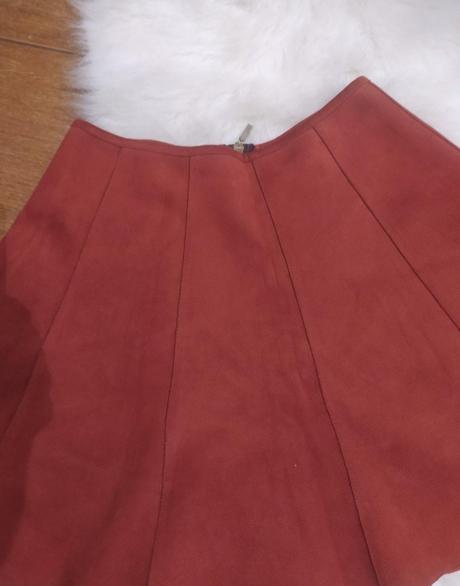 Velurova sukna, new yorker,s