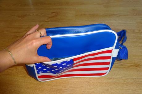 Taška cez plece s americkou vlajkou, 