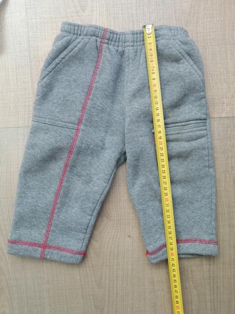 Detske zateplene teplaky, velkost 1-2 roky, 86